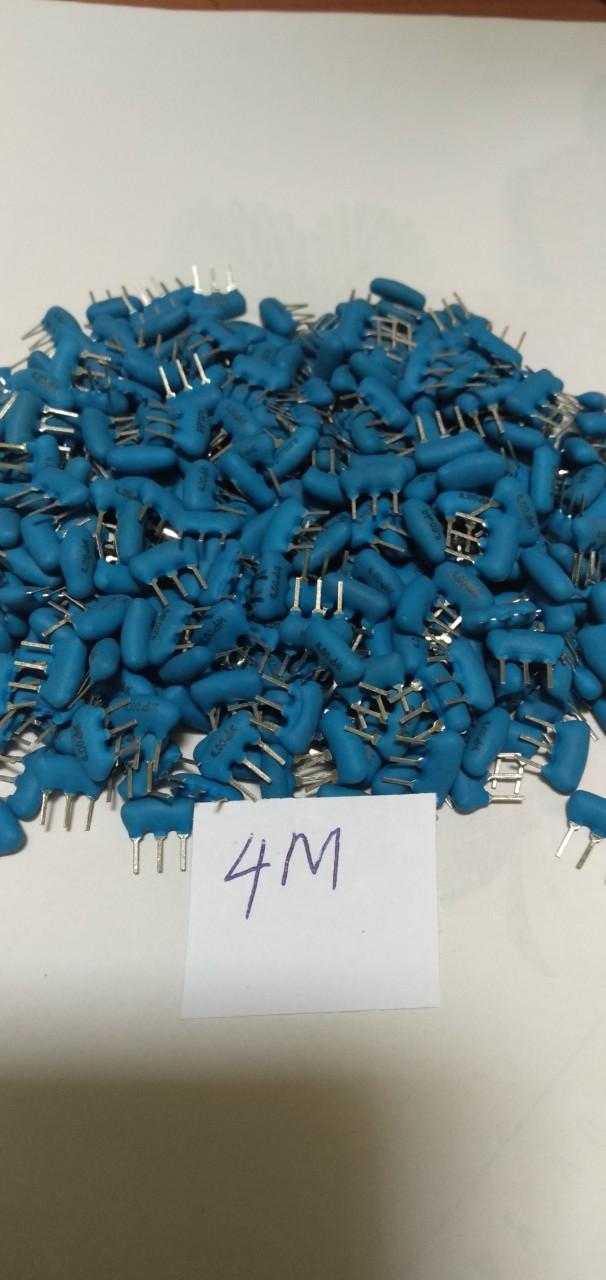 20 con thạch anh 4M - Điện Tử Nhật Anh