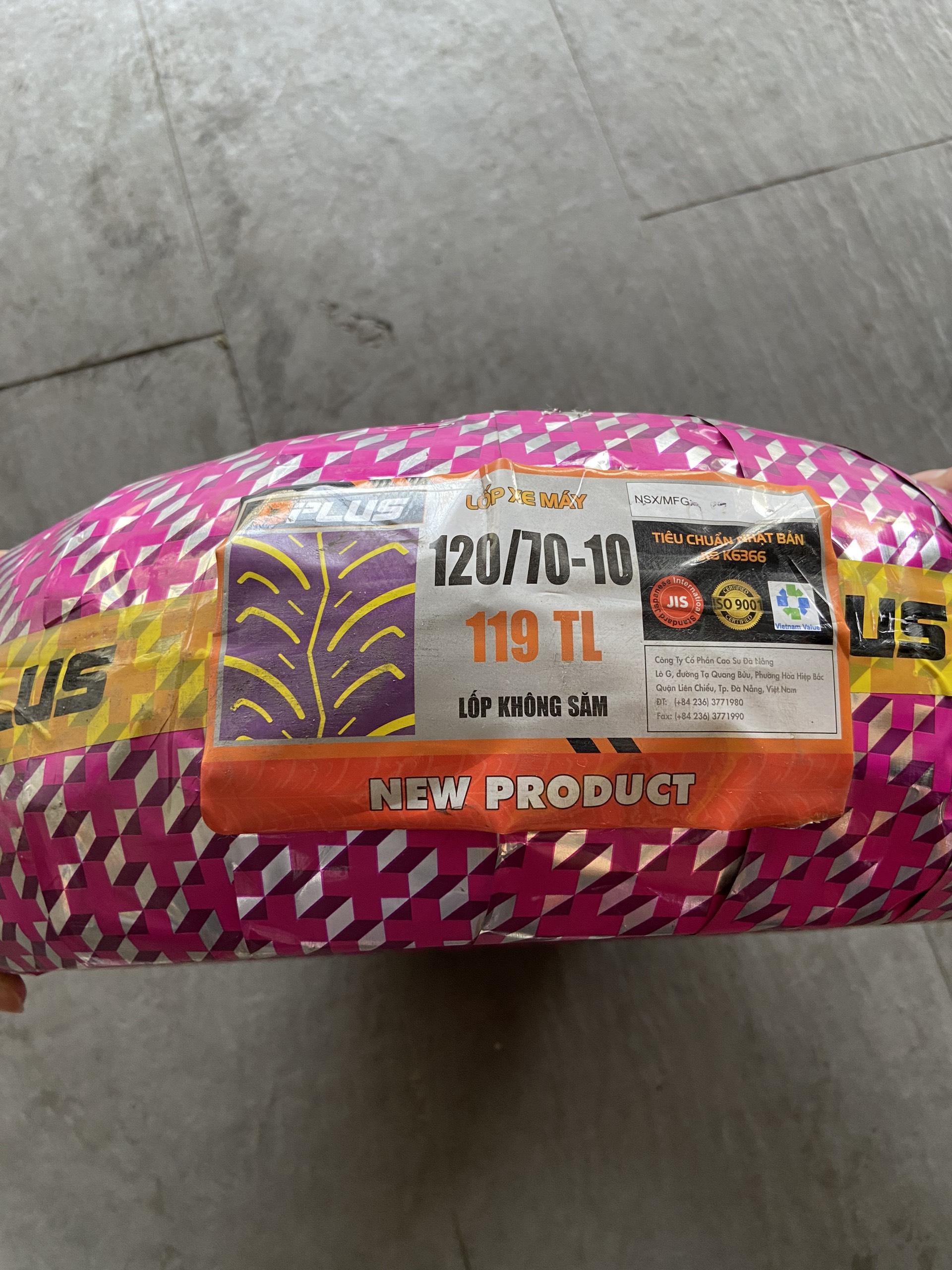 Dplus 120/70-10 motorcycle tires tyre Piaggio LX, Vespa LX Tubeless Giá 555,000 Đồng*Miễn phí vận chuyển