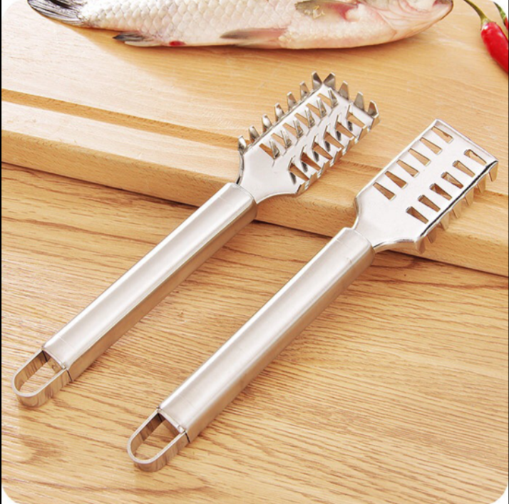 Dụng cụ đánh vảy cá inox dễ dàng nhanh chóng