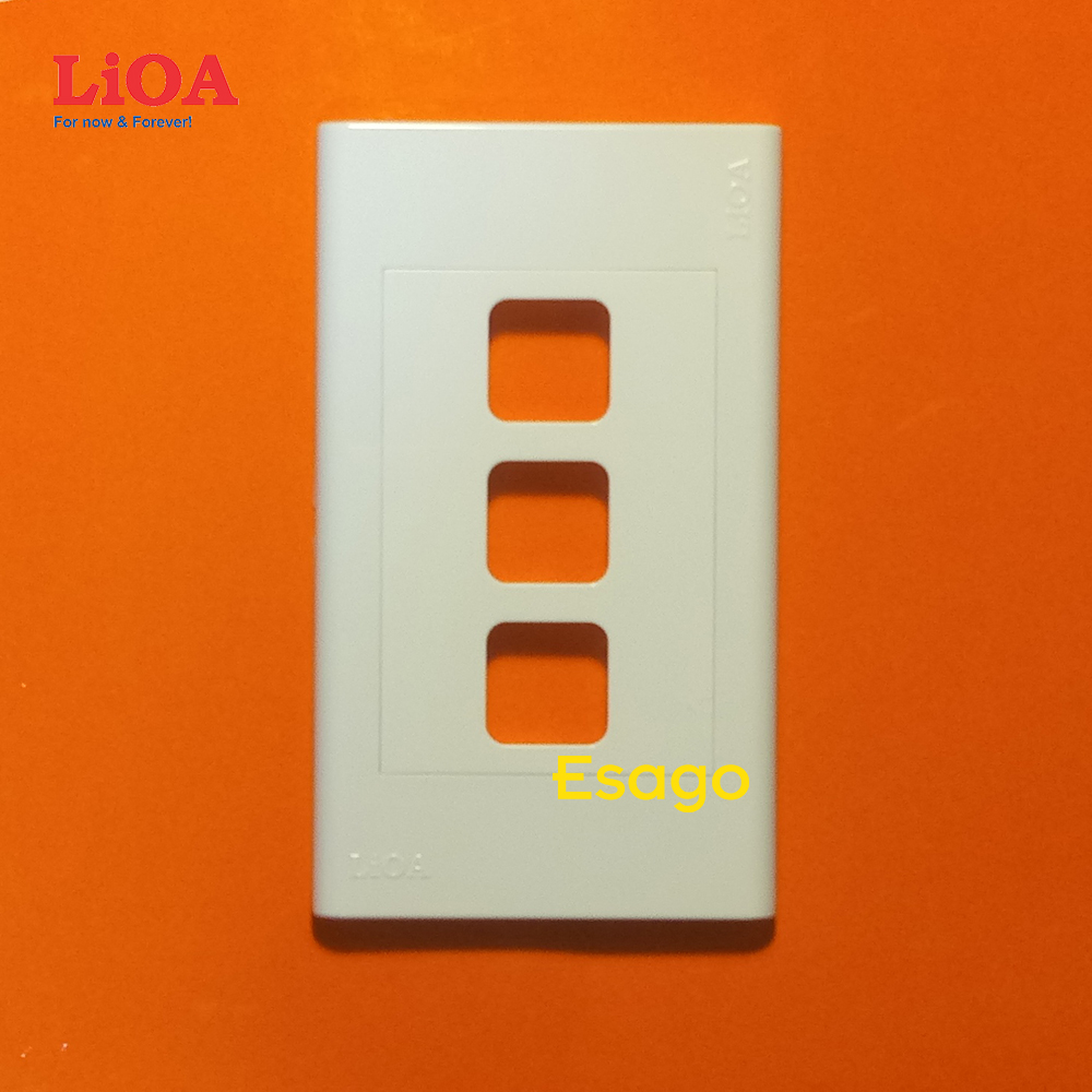 Mặt 3 lỗ vuông &amp viền đơn trắng LiOA