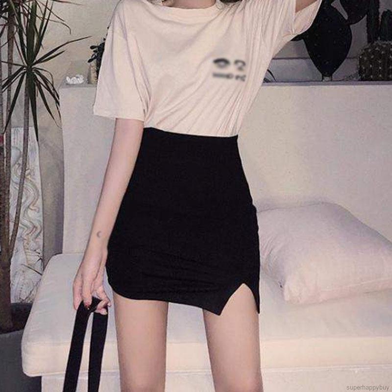Chân váy ngắn xẻ trước thời trang