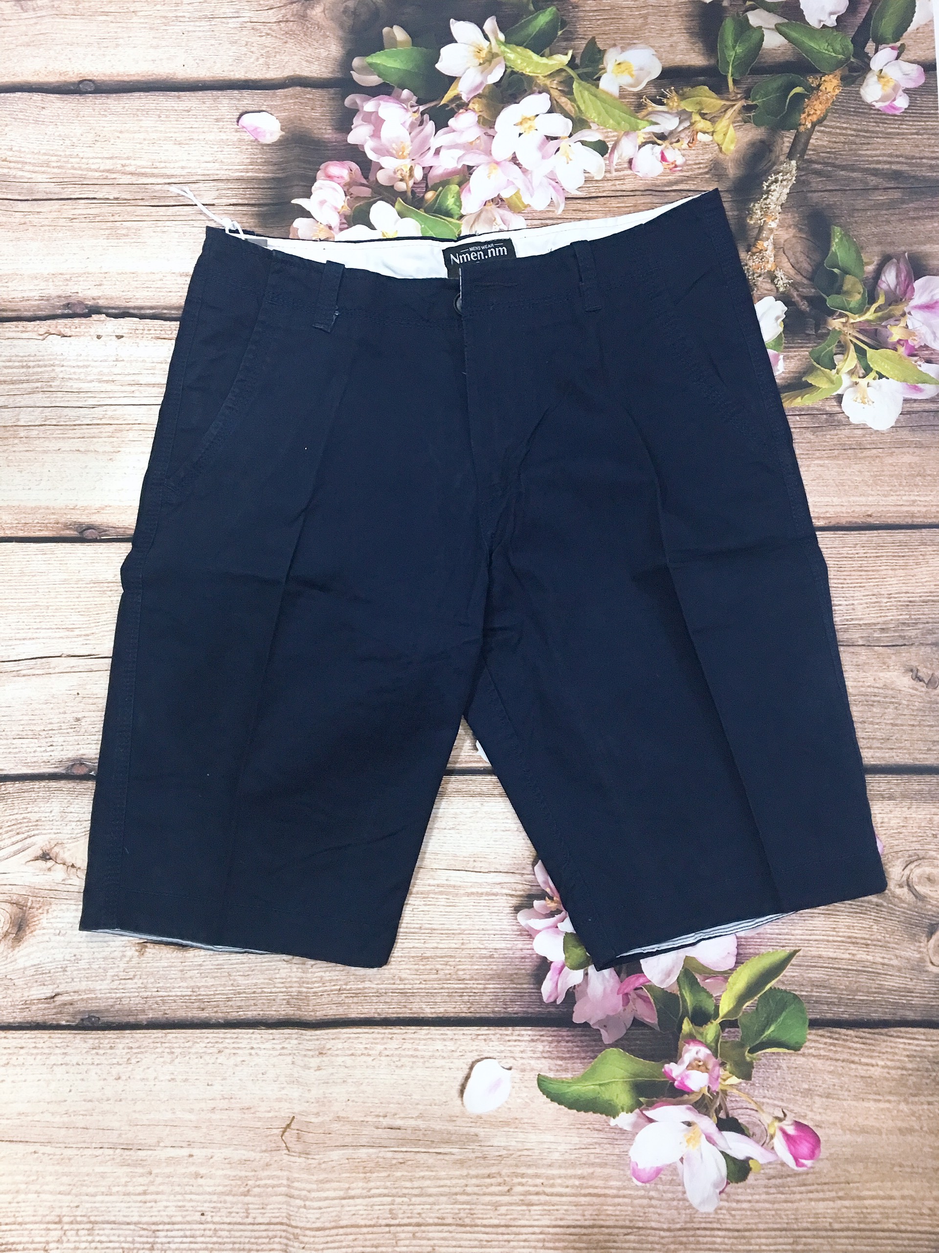 Quần short kaki nam dây kéo vải thái