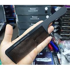 Lược cắt tóc toni & guy