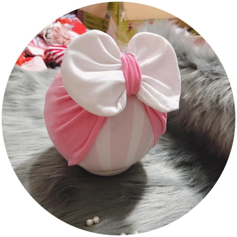 nón turban hoa tiết nơ trắng( 4-8kg.5-10kg)