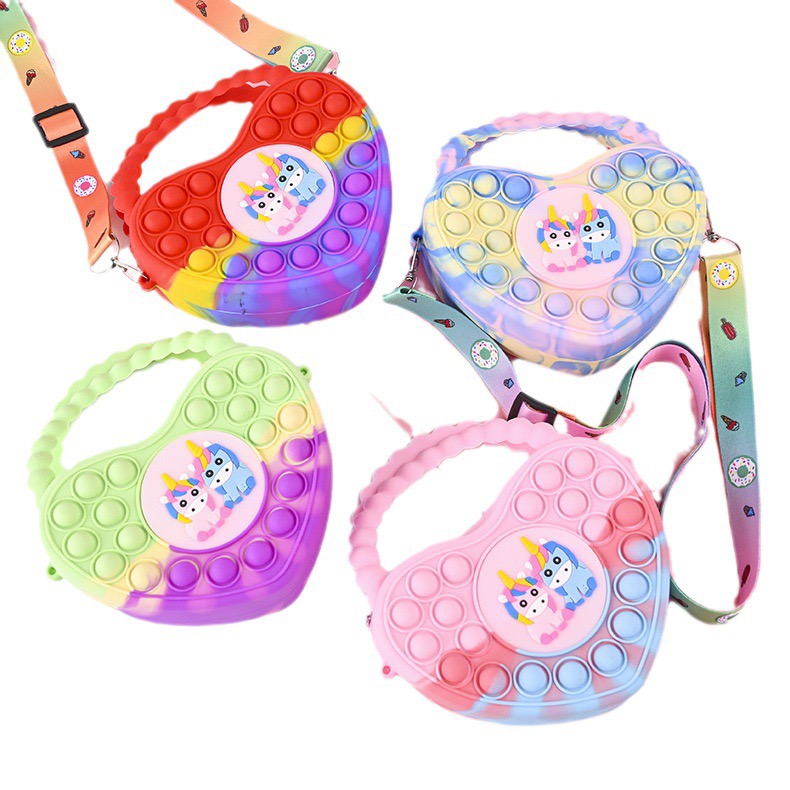 Túi Đeo Trẻ Em Silicon Hình Trái Tim Phong Cách Hàn Quốc Món Quà Dễ Thương Cho Bé Trai Và Bé Gái - Túi Đeo Chéo