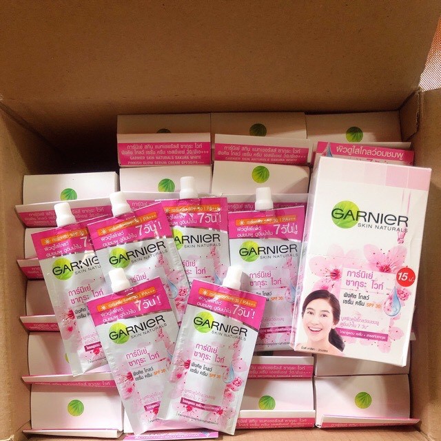 Hộp 6 gói kem dưỡng da cao cấp garnier
