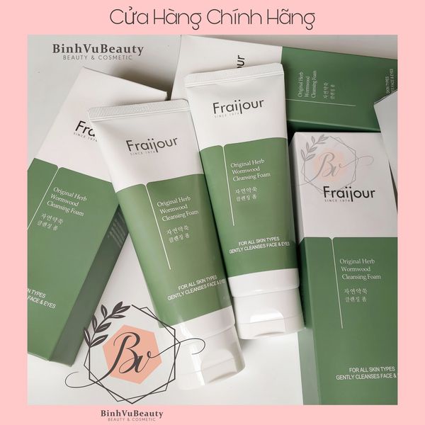 Sửa Rửa Mặt Giảm Mụn Cấp Ẩm Trắng Da Tạo Bọt Dịu Nhẹ FRAIJOUR
