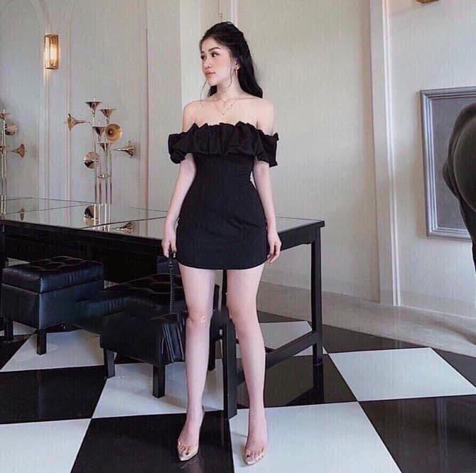 Đầm Váy Nữ Ôm Body Cổ Trễ Vai Xếp Ly ( Có Mút Ngực ) Thiết Kế Sang Chảnh Đi Làm Công Sở, Đi Chơi Du Lịch Cực Xinh Đẹp Beta Fashion, Free Size (40-55) Ký Mặc Vừa Nha