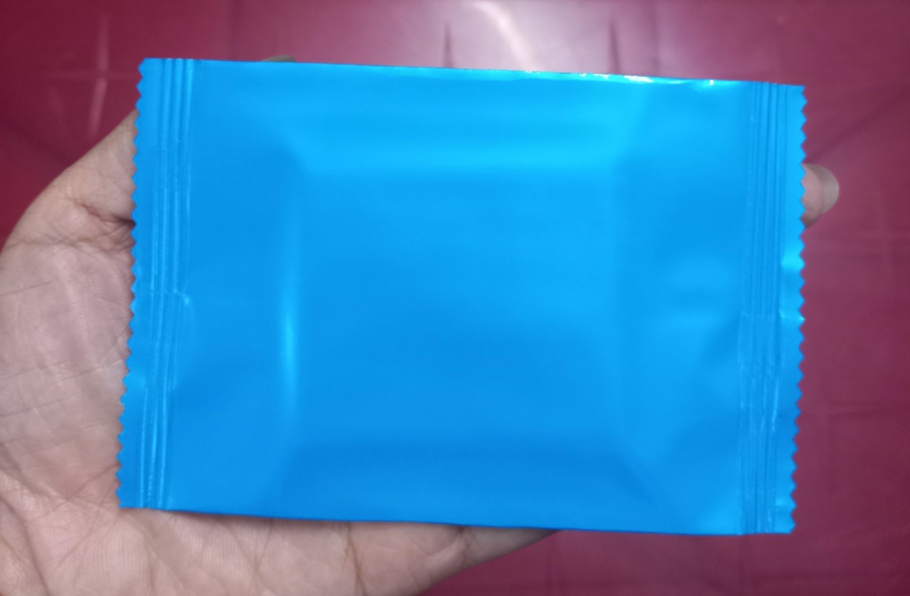 500 cái khăn lạnh, khăn ướt màu xanh dương