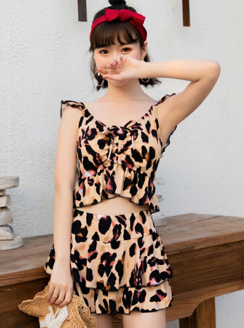 Bikini xếp tầng họa tiết da beo at107 hoa lan