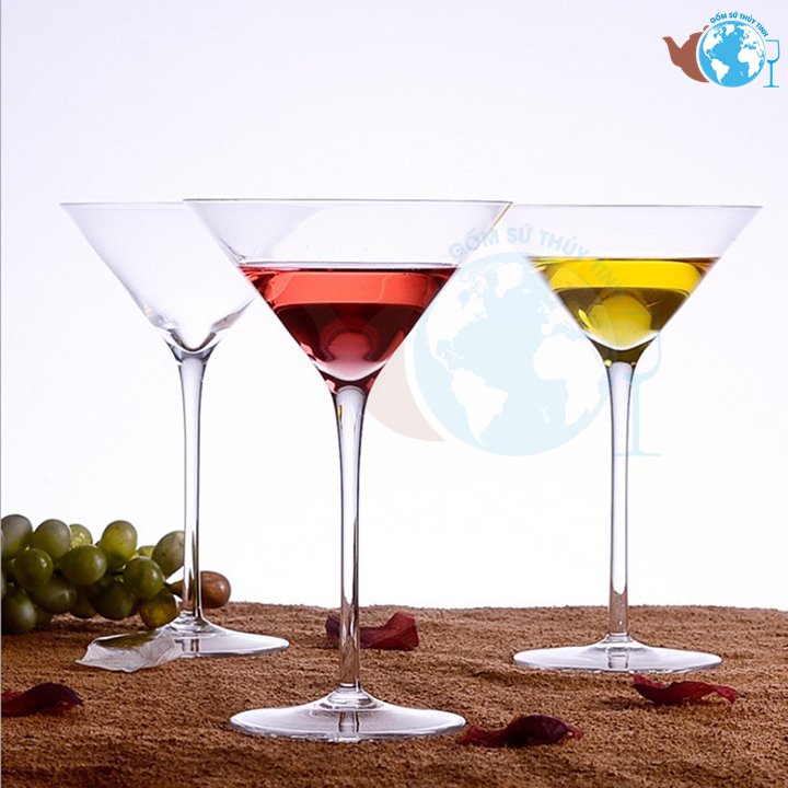 2 Ly uống cocktail, 2 ly thủy tinh cao cấp uống Martini 230ml - MN23
