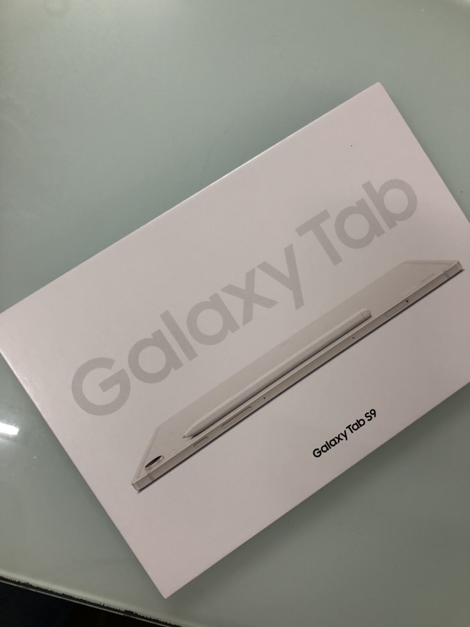 Máy tính bảng samsung galaxy tab s9fe wifi , nguyên seal, chính hãng, mới 100%, màn hình: 10.9"tft lcd, chip: exynos 1380 8 nhân, camera sau: 8 mp, camera trước: 12 mp, pin, sạc: 8000 mah - 45 w