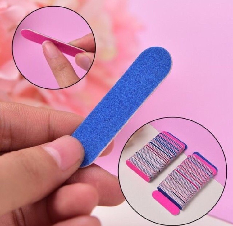 Dũa móng tay mini hỗ trợ làm móng tiện dụng