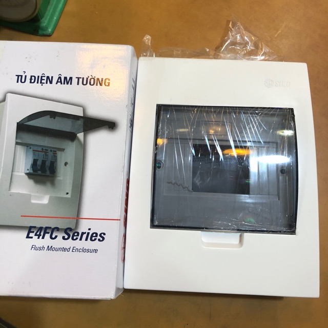 Tủ điện âm tường chứa 3/6 át sino