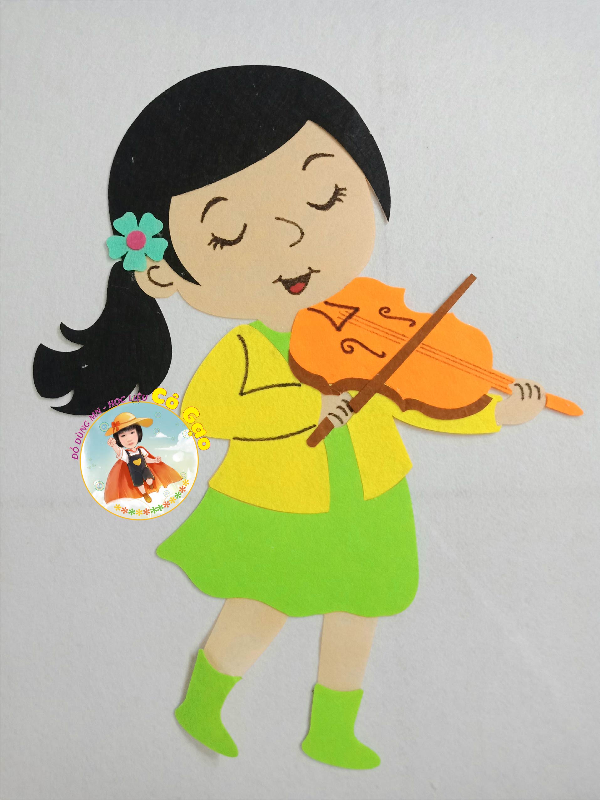 Hình rời nhân vật nỉ góc âm nhạc mầm non-bé kéo đàn