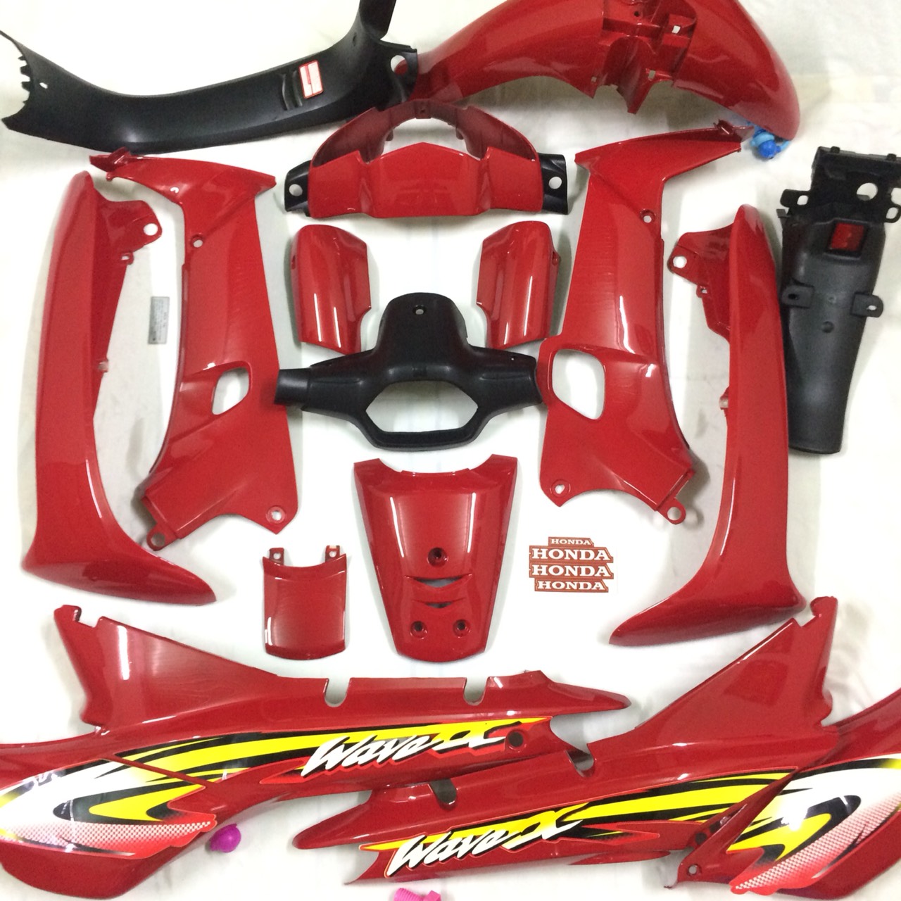 ( Tặng Tem ) Bộ dàn áo xe WAVE alpha 110 - Wave zx - wave nhỏ  110 đời 2002-2006 màu Đỏ Cờ  - nhựa nguyên sinh ABS