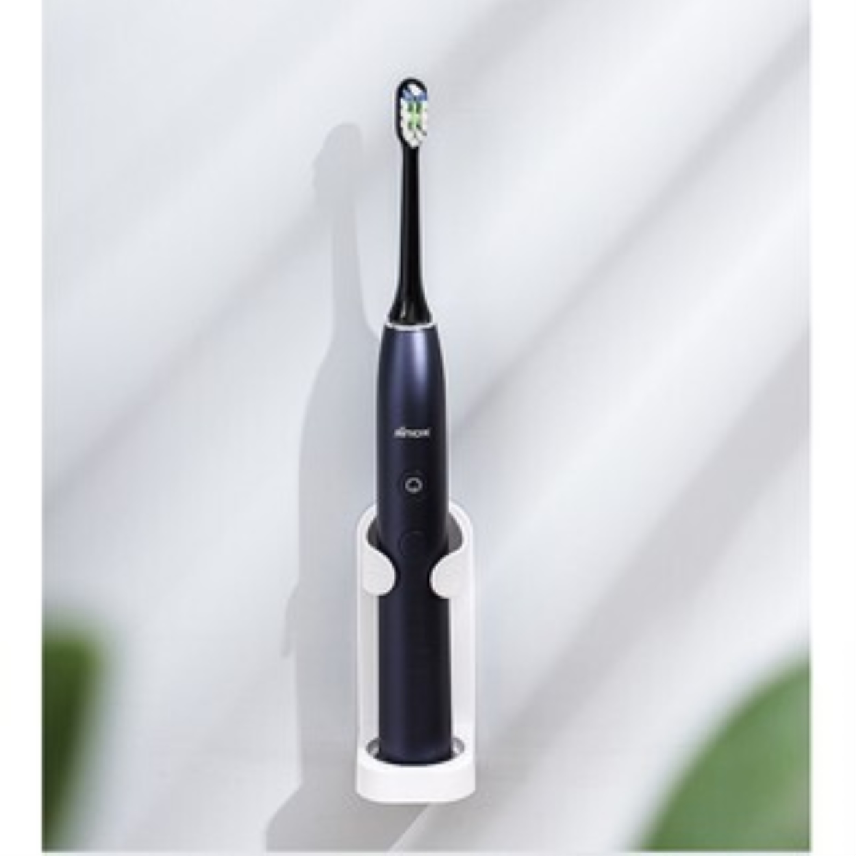 Hot-selling household goods [Hàng có sẵn] Giá Để Bàn Chải Đánh Răng Điện Dán Tường Kệ Để Bàn Chải Điện Phòng Tắm Cao Cấp Dính Tường