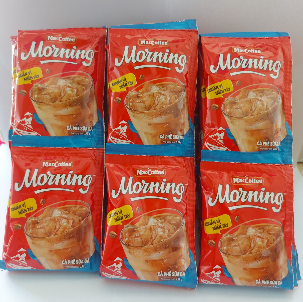Cà phê sữa đá Morning (Dây 12 gói x 16g).