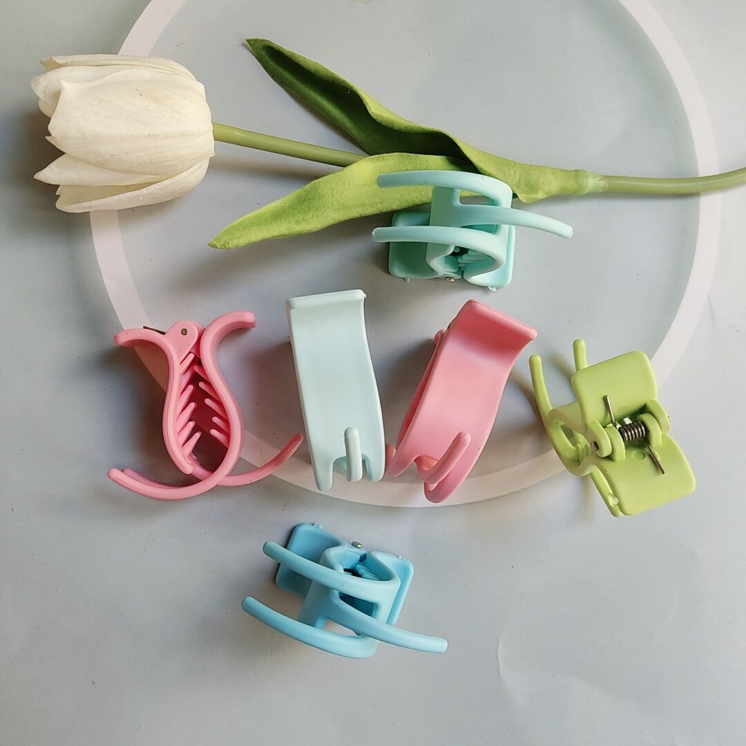 Kẹp càng cua 3 răng,kẹp càng cua 3 răng nhám màu (set 12 cái hình thật)