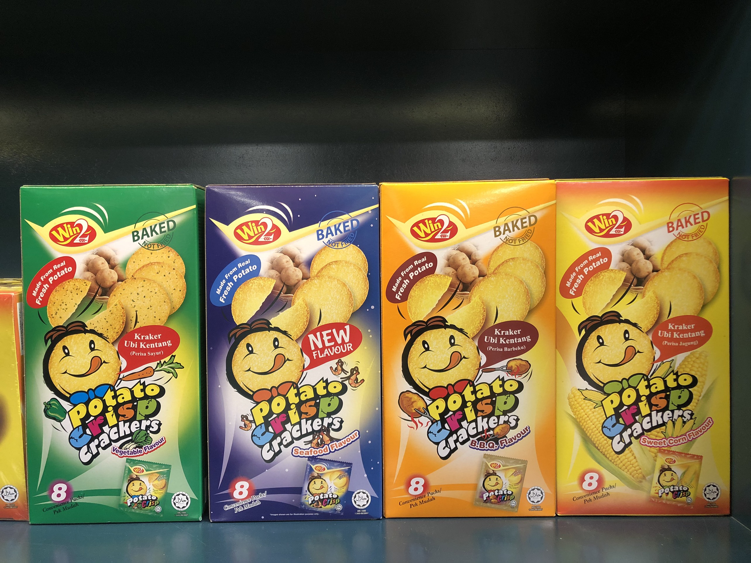 Bánh cracker Bắp Win2 hộp giấy 160gr nhập khẩu