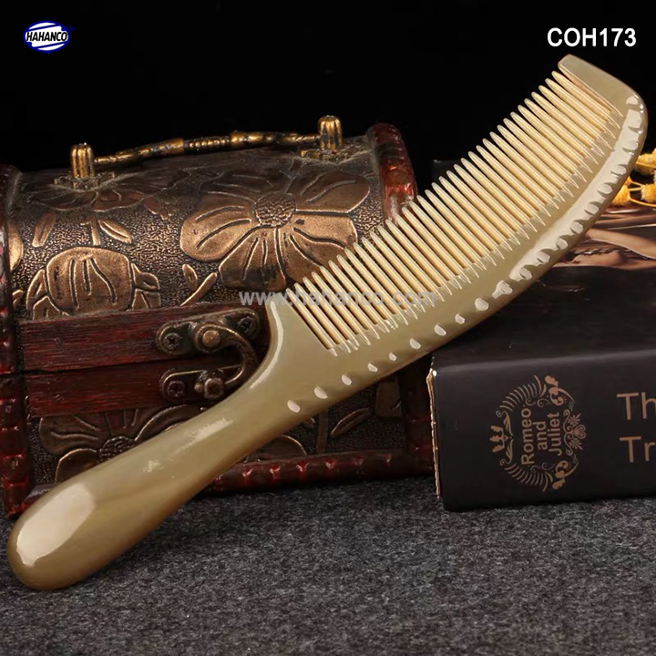 Lược sừng xuất nhật thân dài tiện dụng rất đẹp - coh173- horn comb of hahanco - chăm sóc tóc