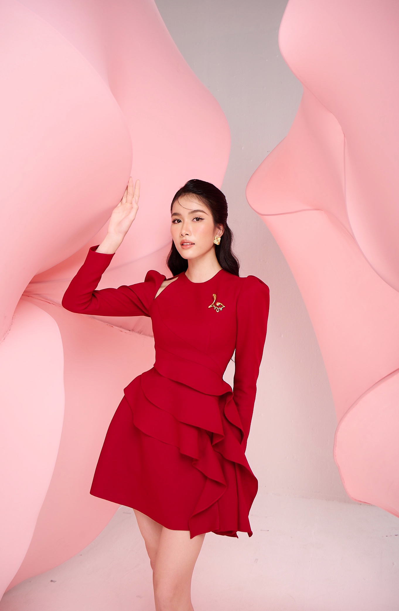 Larmes - đầm dài tay phối bèo fika