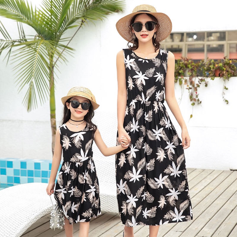 Ladys Long Dress Girls Floral Dress Women Sleeveless Vest Dress Kids Beach Dress 110-160cm S-XL for Spring Summer