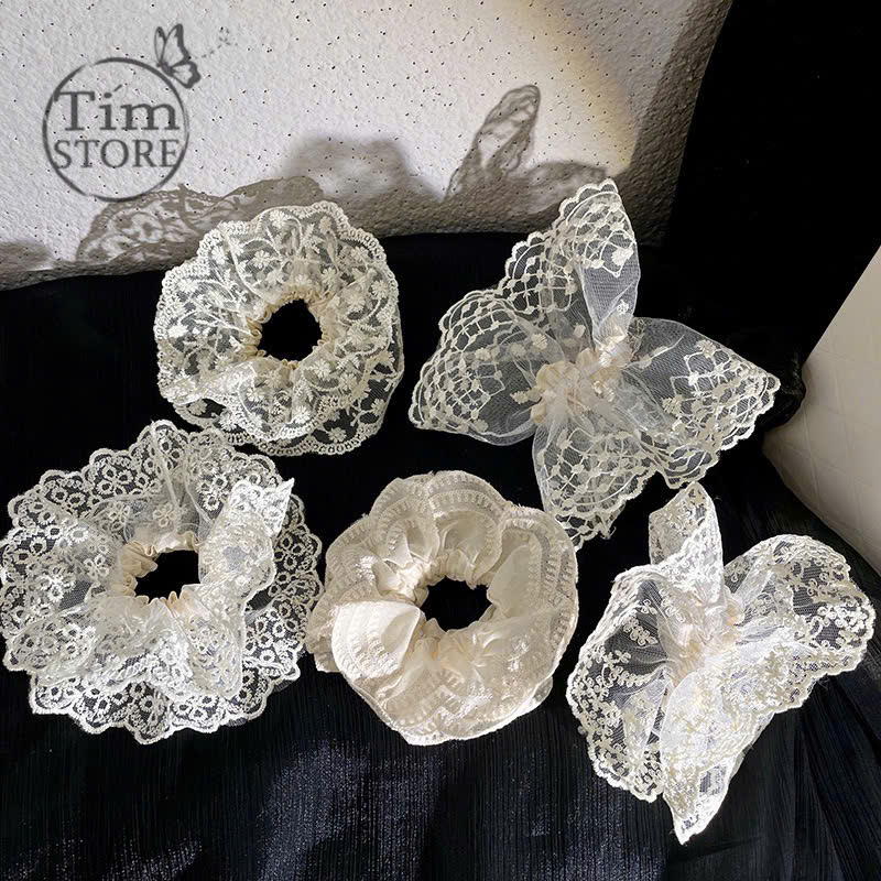 SCRUNCHIES HOA VINTAGE TRẮNG M 32- CỘT TÓC VẢI THỜI TRANG NỮ GIÁ RẺ