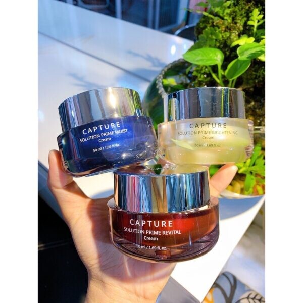 Kem Dưỡng AHC Capture Solution Max Cream 50ml