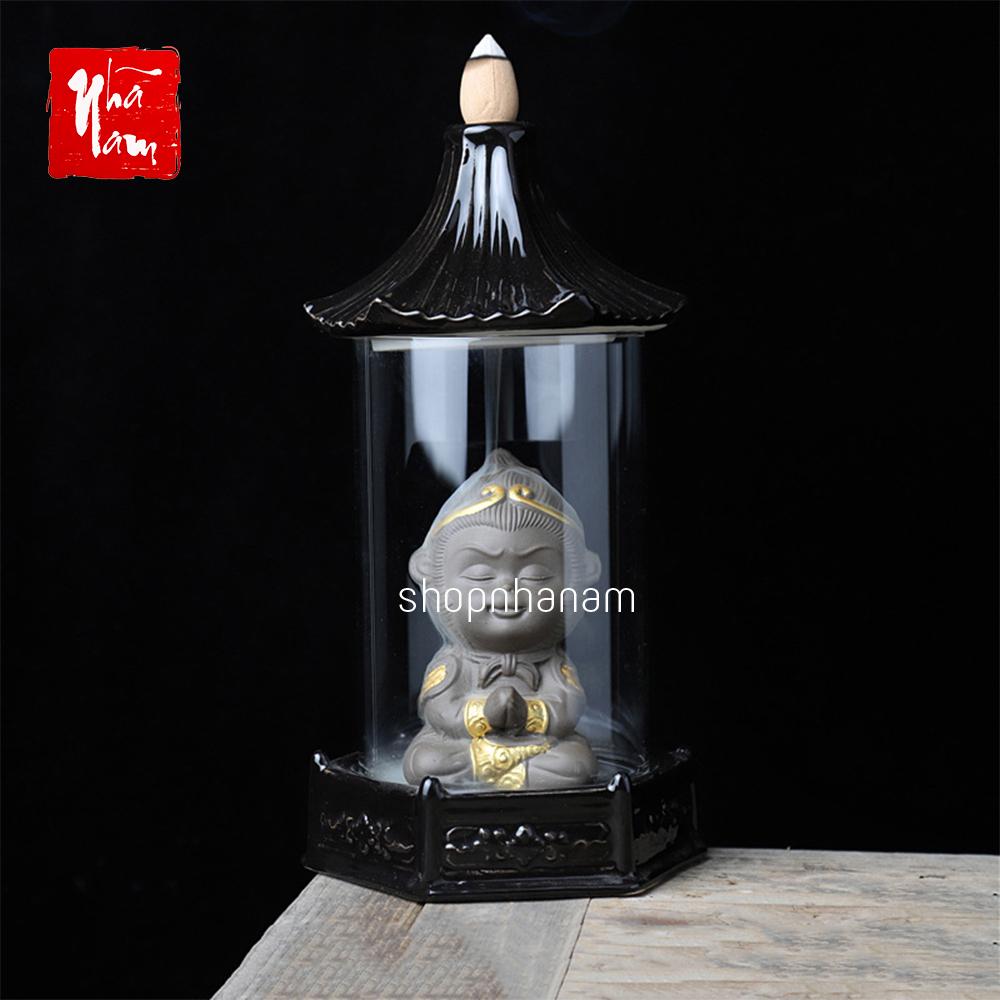 Thác khói trầm hương cổ tự thắp trầm lồng kính phật như lai tọa thiền, tôn ngộ không tặng 3 nụ trầm