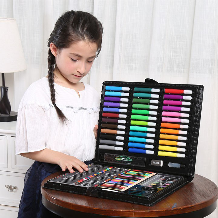 Hộp màu 150 chi tiết cho bé yêu thỏa sức sáng tạo
