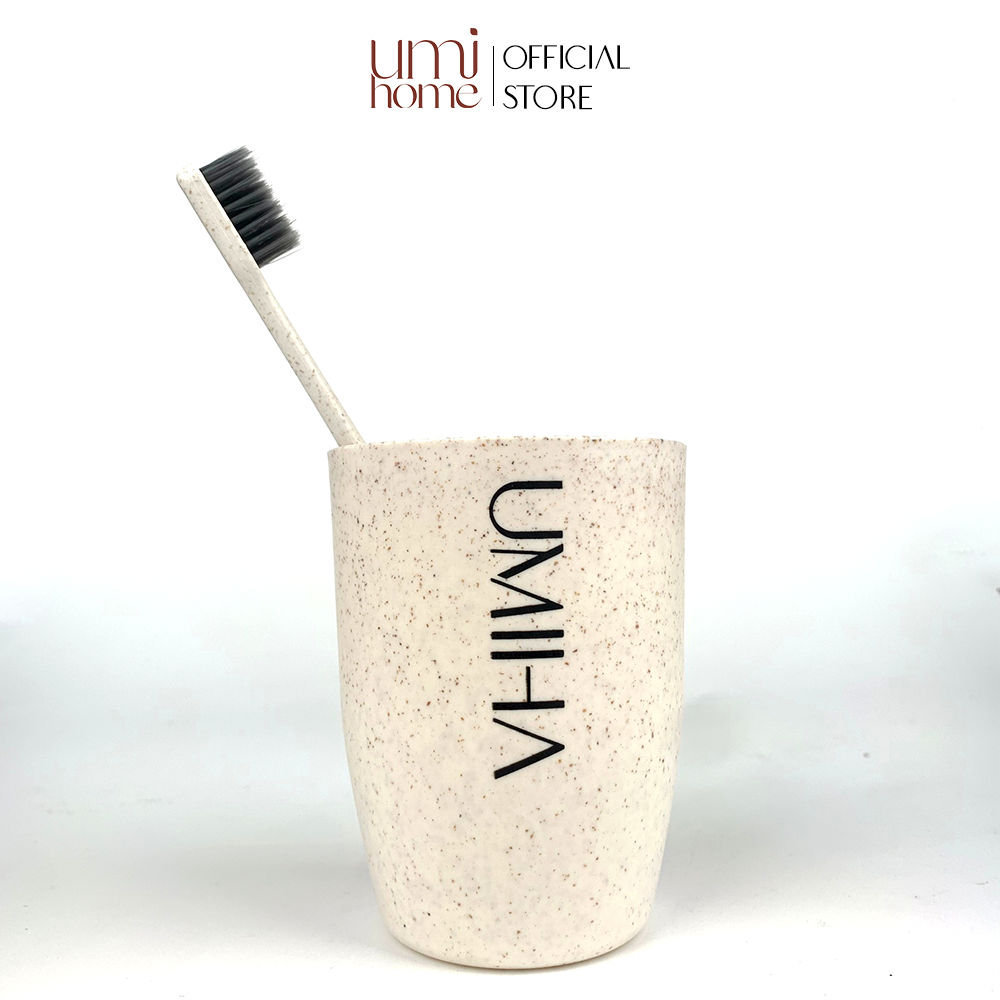 Bộ bàn chải đánh răng và cốc nhựa sinh học lúa mạch UMIHOME