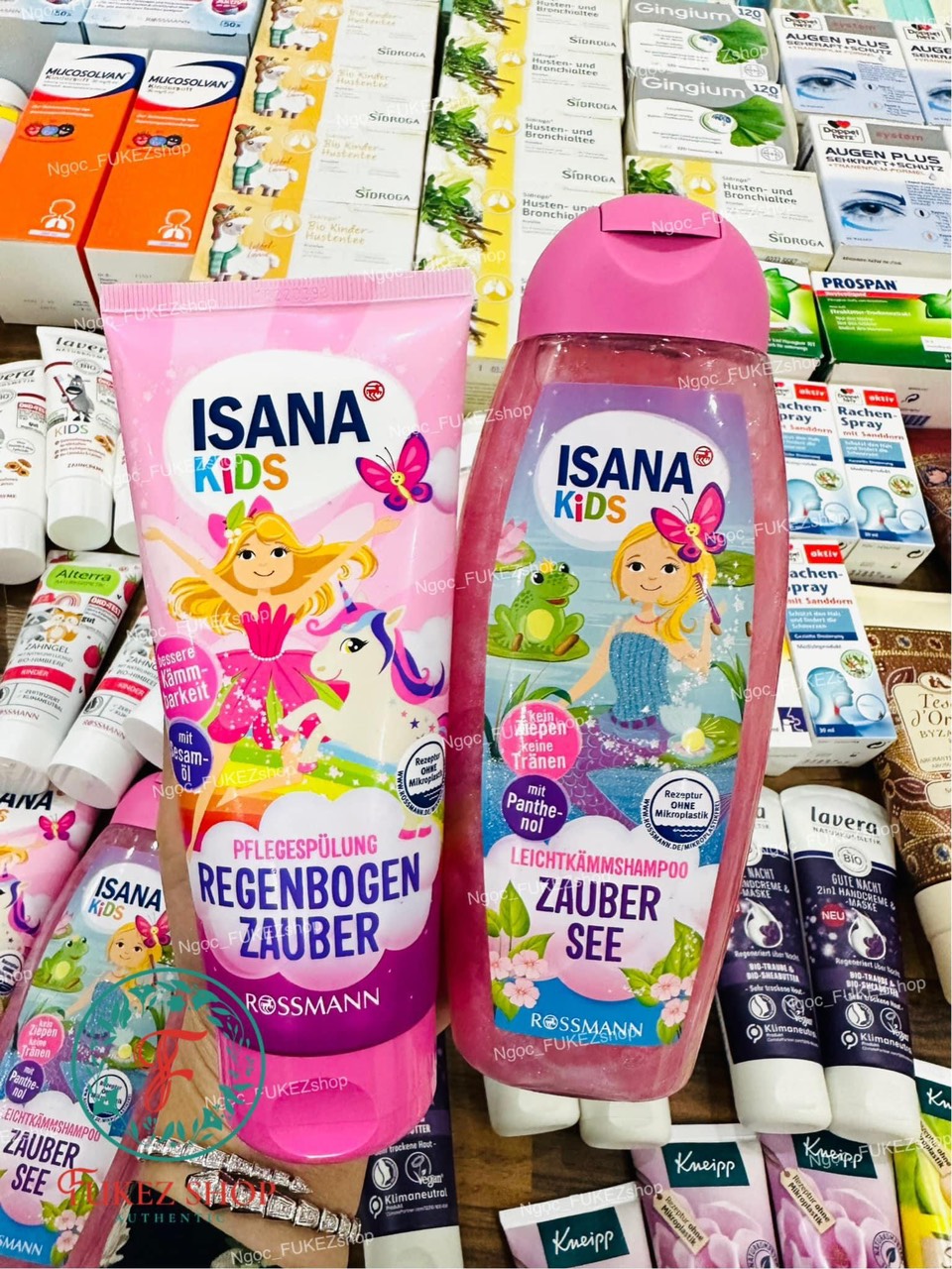 Cặp gội và xả dành cho bé gái Isana Đức