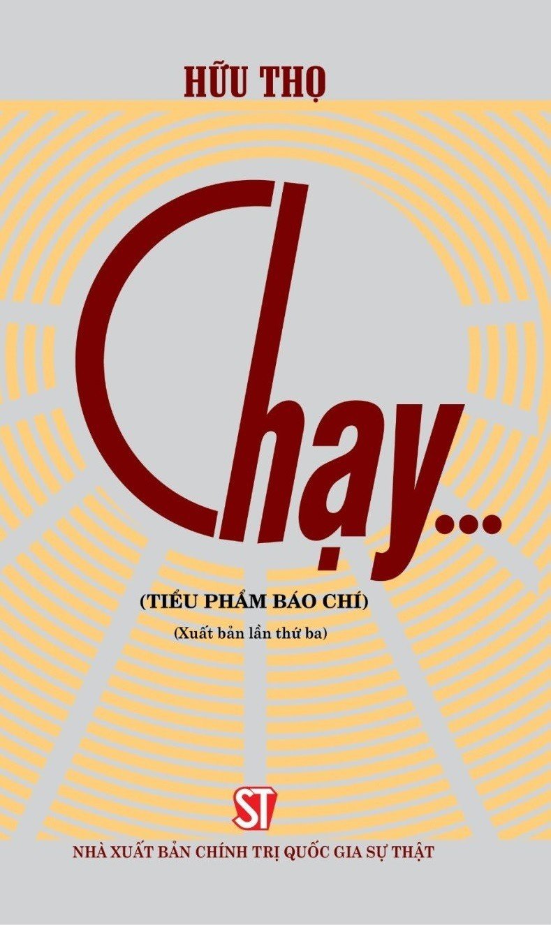 Chạy…