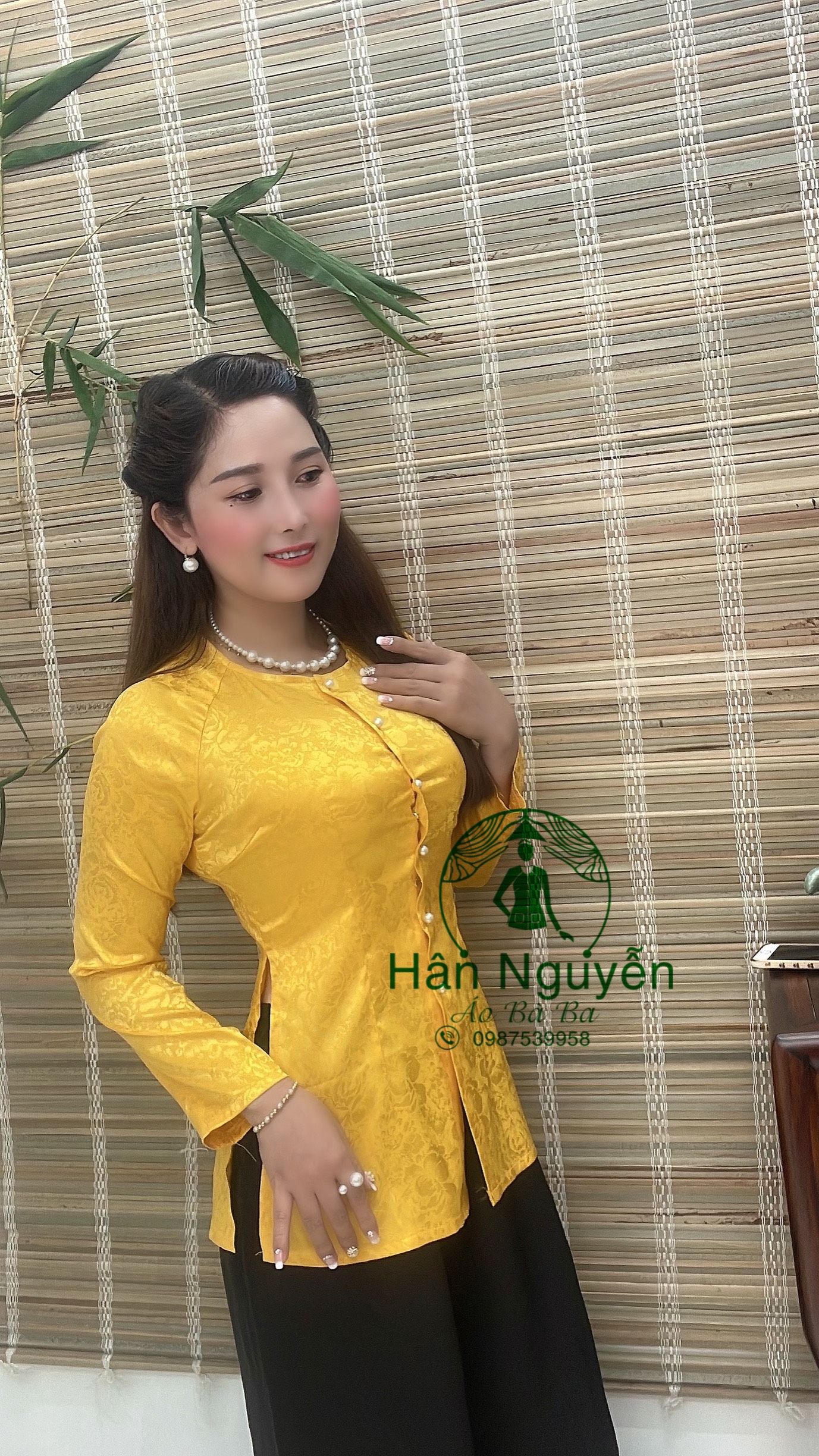 Áo ba gấm kèm quần