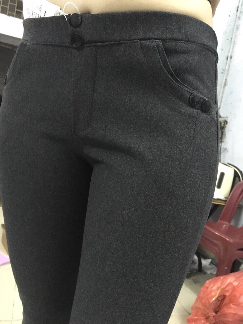 Quần cotton 4 chiều dài nút