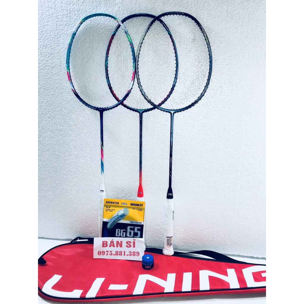 Vợt cầu lông Lining khung cacbon