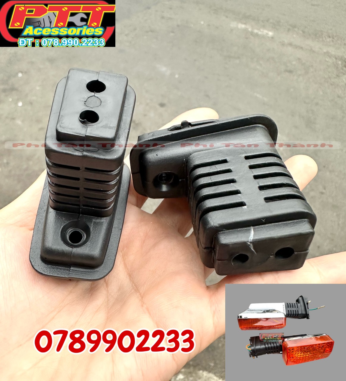 CẶP CHÂN CAO SU XI NHAN SAU XE CUB 82 - 84- DD - DH ( CỰA SẮT )