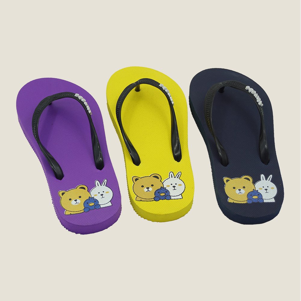 Dép Lào Xỏ Ngón Xốp Họa Tiết Gấu Cute 3 Màu(Vàng,Tím,Đen)