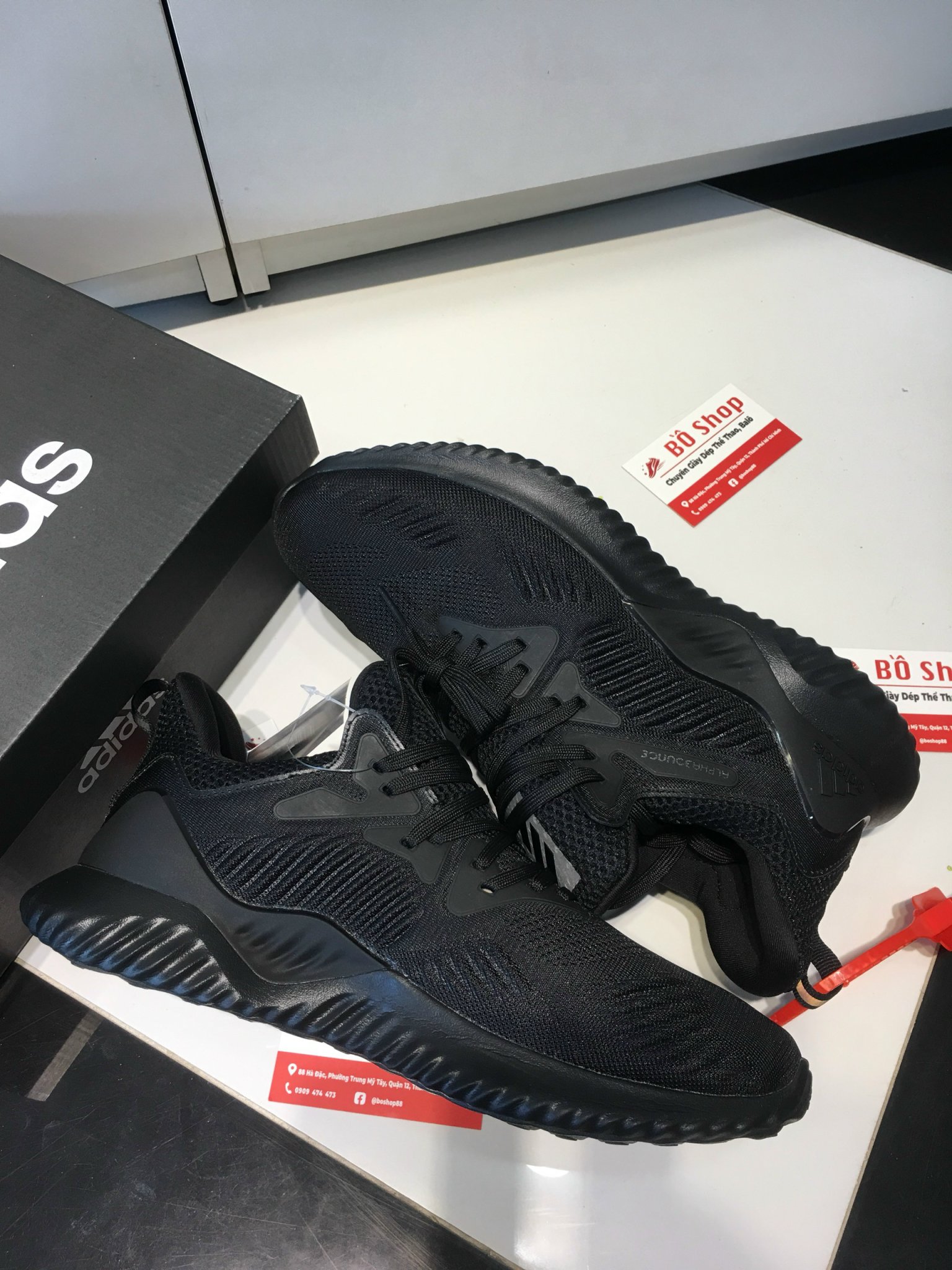 Giày thể thao nam nữ adidas alphabounce beyond đen