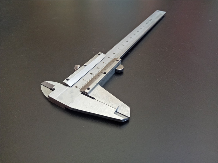 Thước Kẹp Cơ 150mm vntrade