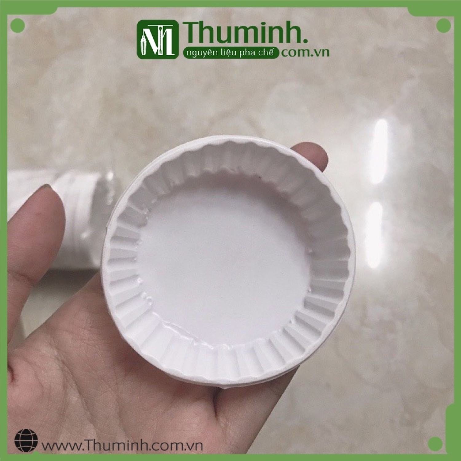 Lốc 100 cái chén nhựa đựng tương