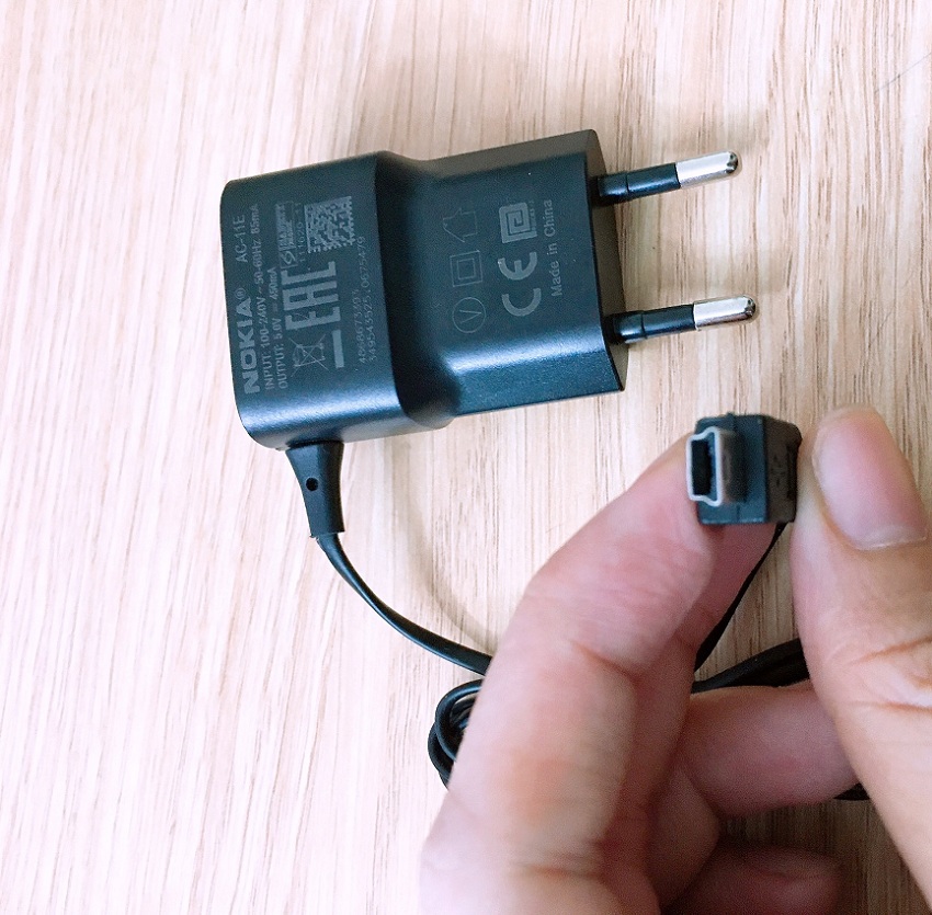 Cục sạc 5v đầu v3 mini usb tiện lợi