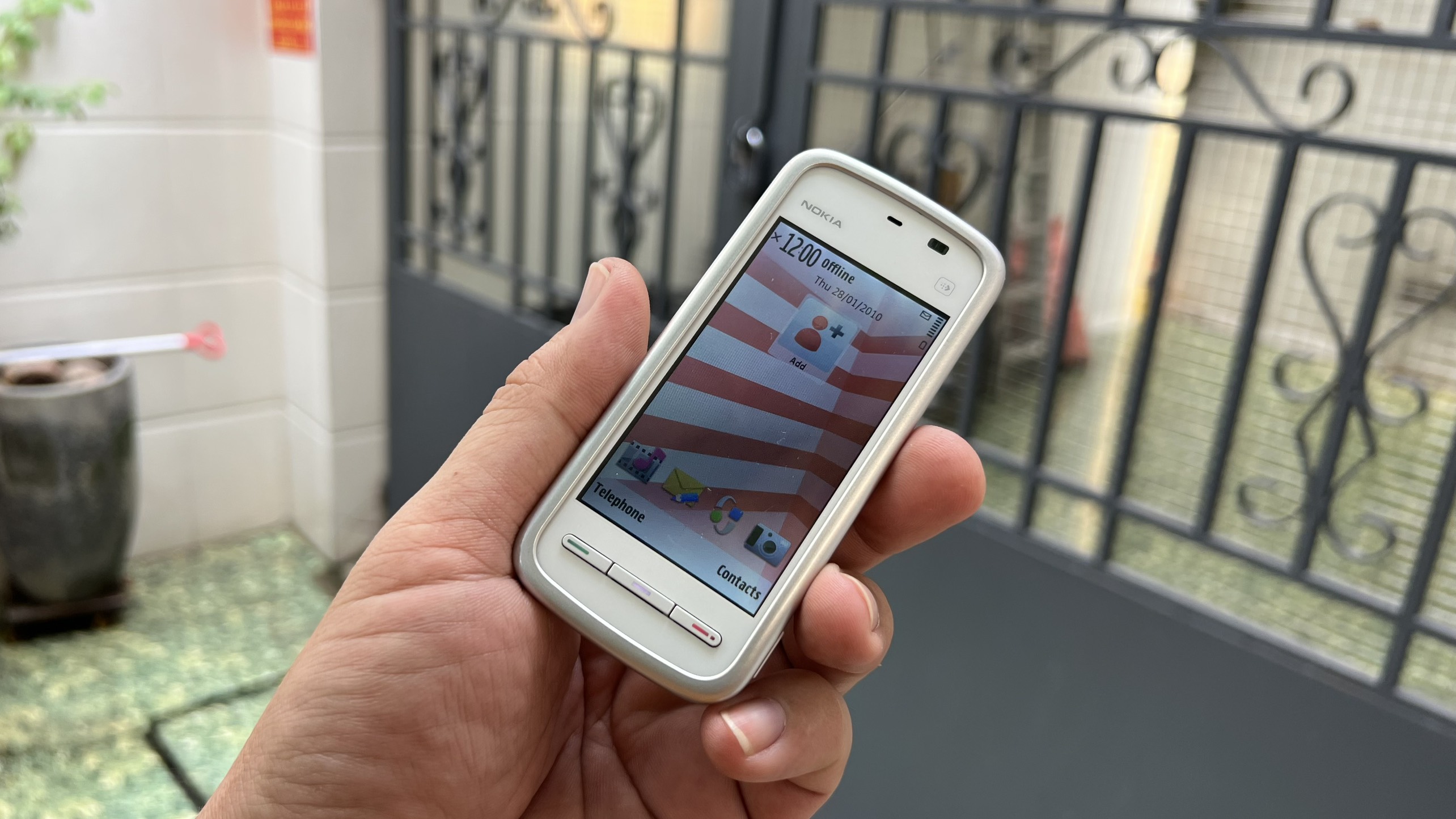 Lk Điện thoại Nokia 5230 chính hãng màu trắng