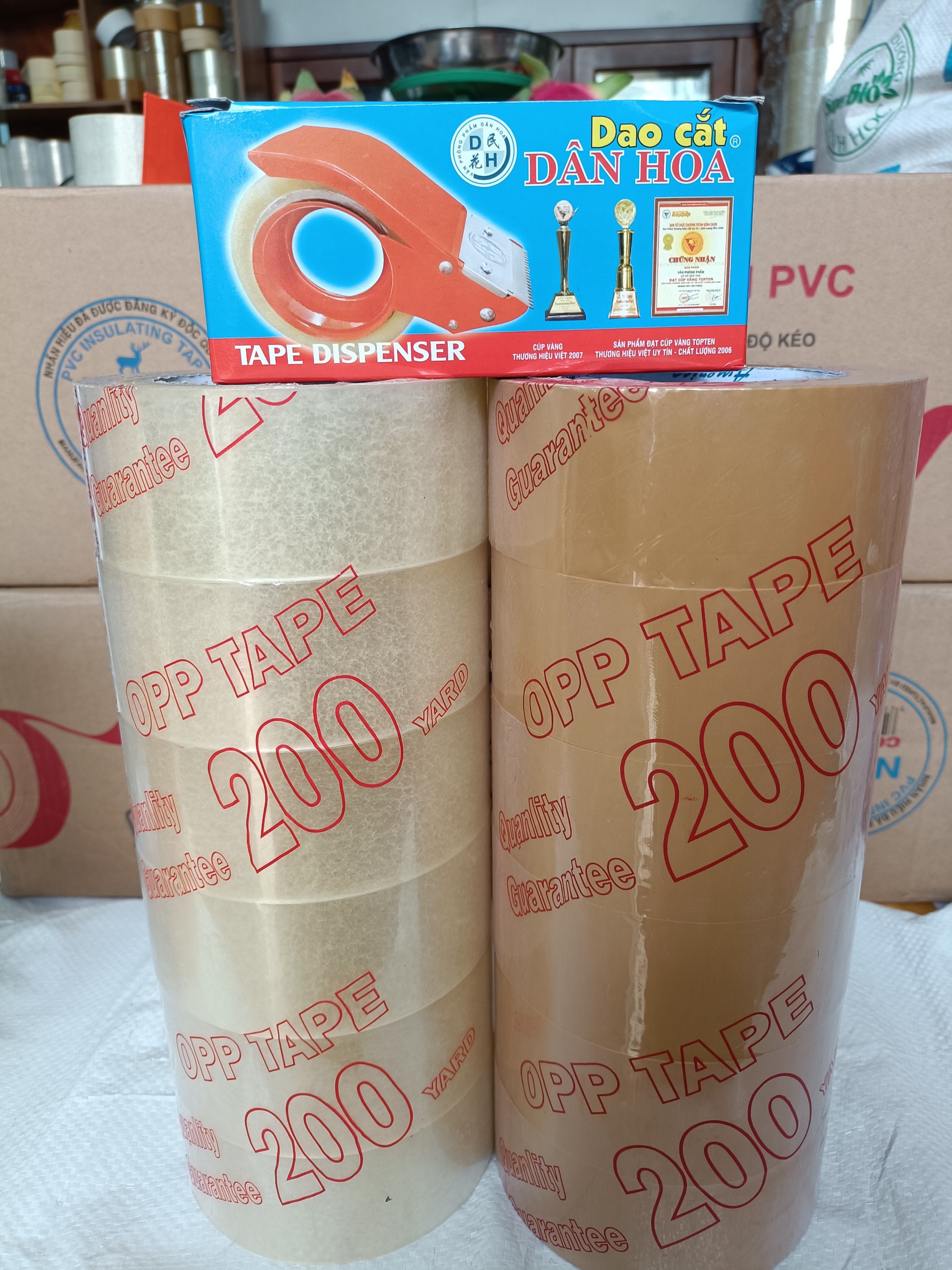 Combo 2 cây băng keo 200yard 1.6kg tặng 1 dao cắt băng keo Dân Hoa 5cm