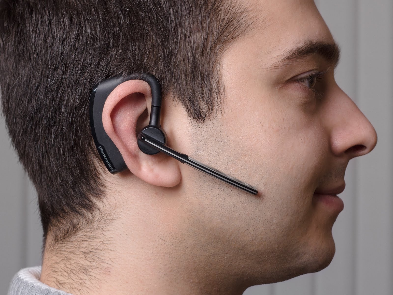 Tai nghe bluetooth plantronic voyager legend không kèm hộp sạc