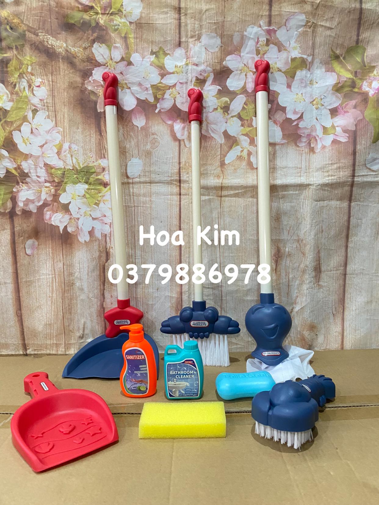 Đồ chơi bé làm việc nhà, quét dọn hkm Enfa
