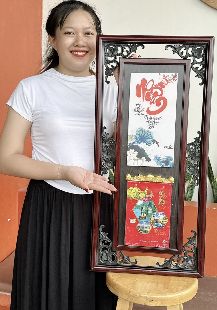 [HCM]LỊCH GỖ THƯ PHÁP CHỮ NHẪN