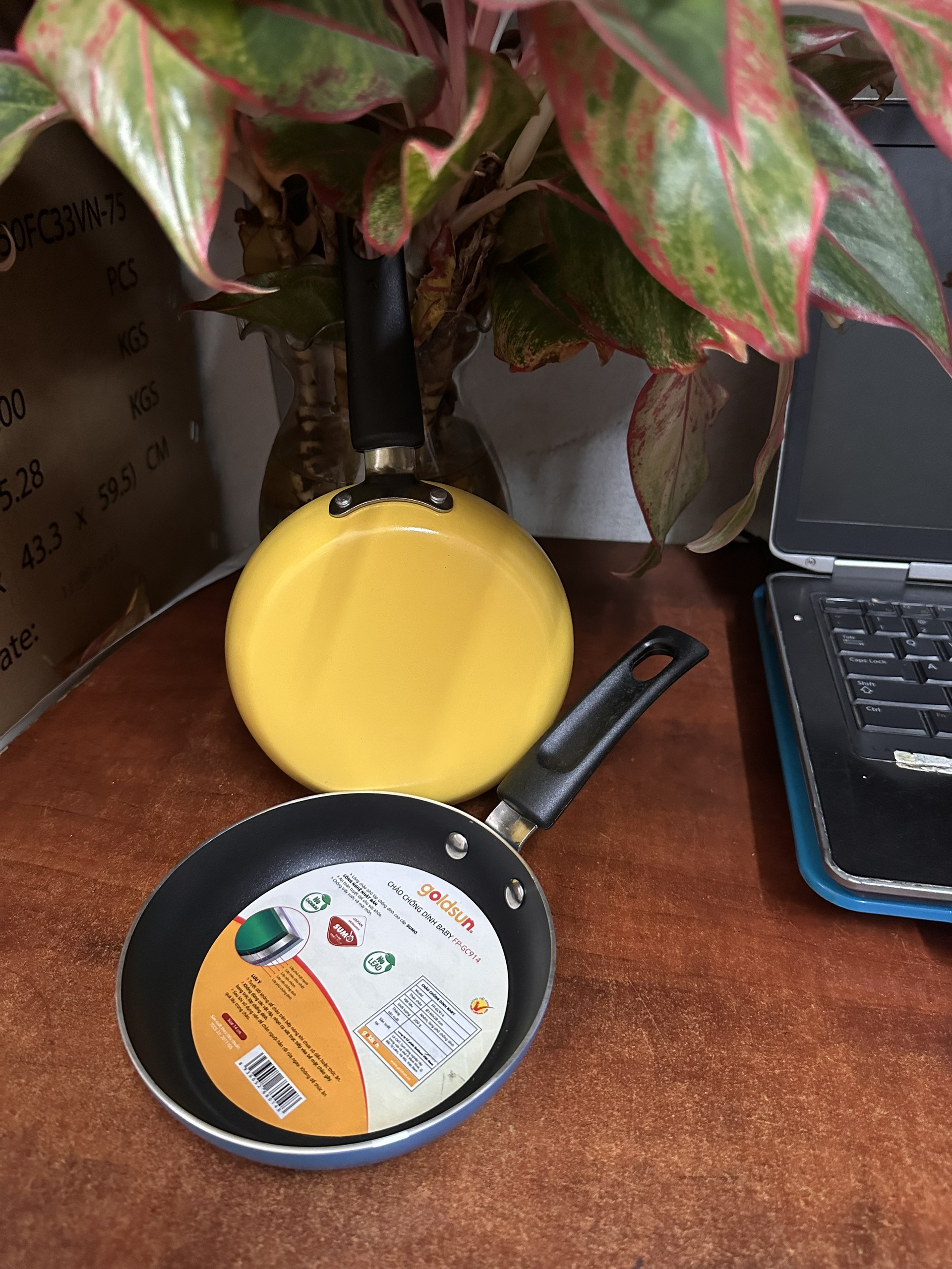 Chảo chiên trứng chống dính Goldsun -14cm