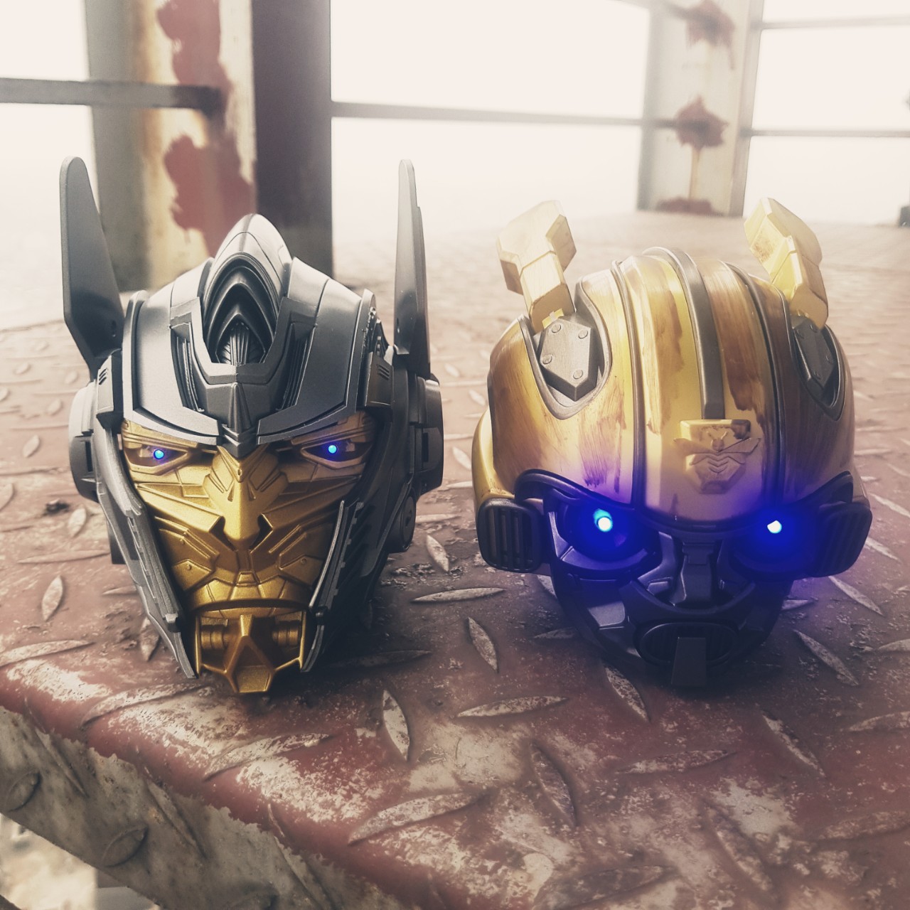 Loa bluetooth nghe nhạc siêu chất ngầu hình robot bumblebee - Âm Thanh Siêu Chất Lượng - Thiết Kế Siêu Chất